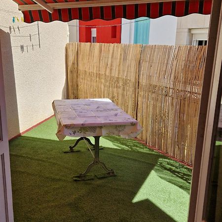 Appartement Avec Terrasse Saint Laurent De La Salanque 外观 照片